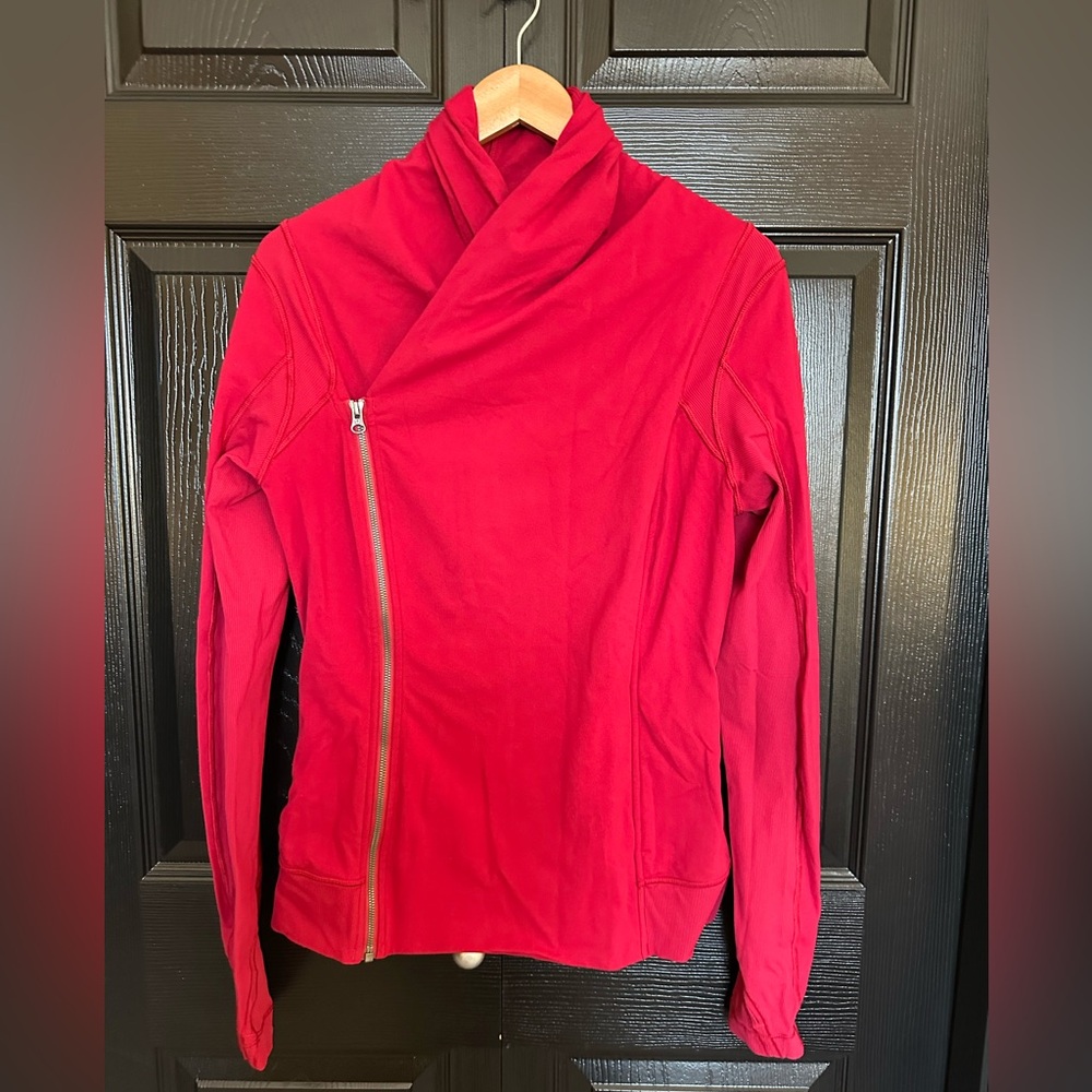 Lululemon Bhakti Jacket Wrap Front Asymmetrical Zip Cranberry Size 12